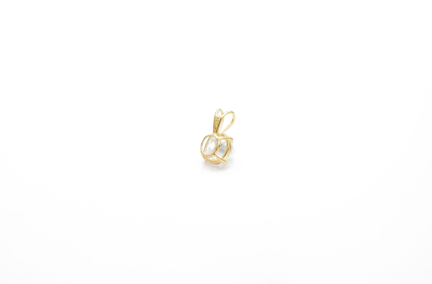 Brilliant Round 2ct Created Diamond Pendant Solitaire 14K Yellow Gold Charm VVS1, for women, minimalist